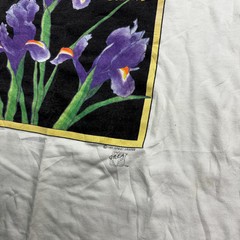 Vintage Cute Iris Flower Comfort Tee Shirt XL Soft Unisex Graphic Top