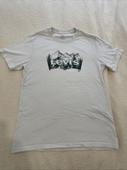 Levi’s Mountain Graphic T-Shirt Crew Neck Short Sleeve White Men’s Small