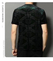 New Men Fashion Bronzing Flocking Trend Silky Velvet Summer Short Sleeve T-Shirt