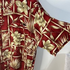Pierre Cardin Casual floral. Red and Cream Button Down Shirt. 100% Rayon .