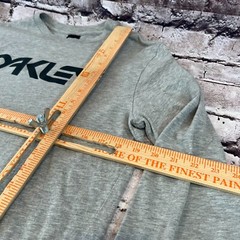 Oakley Men’s Gray Long Sleeve Big Logo Graphic Print Regular Fit T-Shirt Medium
