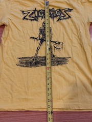 ZigZags Gutter Ghoul T-Shirt Yellow Size Medium Skeleton Hatchet Graphics