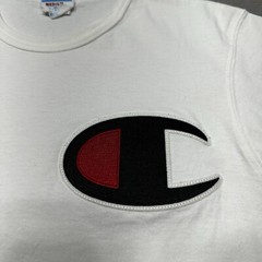 Champion Shirt Mens Medium White Patch Logo Cotton crew Neck Casual