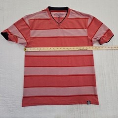Denim & Rivets Short Sleeve Shirt Men’s Size L Color Red/White V Double Collar