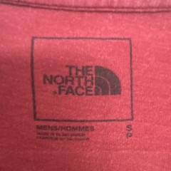 North Face Men’s Small Red Crew Neck Short Sleeve T-Shirt FREE SHIPPING