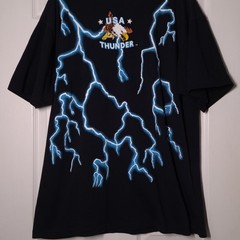 VINTAGE Wolf: Only The Strong Survive USED Shirt (XL, Single Stitch USA Thunder)
