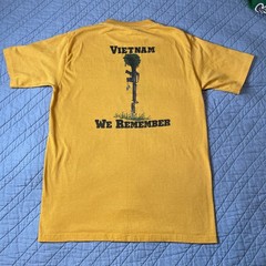 Vintage Vietnam We Remember Shirt M veterans of america chapter 131 berks county