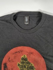 District Made Men’s Peace – Enemies Brought War Wolf Blood Moon N.W.OT. Shirt S