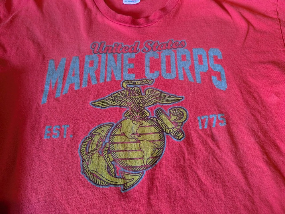 USMC Shirt Mens Large Bayside Made USA Military Marines T-Shirt Tee