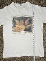 Rosso Fiorentino Cherub Playing a Lute Shirt MD 19” X 25” USA Single Stitch Art