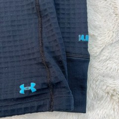 Under Armour 4.0 Baselayer Shirt Mens XS Black Honey Comb LS Cold Gear Fitted