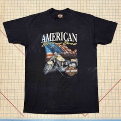 Vintage 90s Harley Davidson 3D Emblem Born And Bred T-Shirt Faded Paint Size XL