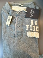 Abercrombie & Fitch Classic Henley Muscle Shirt X-Large in Grey