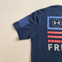 Under Armour Men’s Small Athletic UA Freedom Flag T-Shirt Short Sleeve Tee