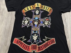 GUNS N’ ROSES APPETITE FOR DESTRUCTION CROSS LOGO T-SHIRT Size Medium