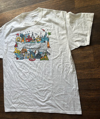 Men’s Disneyland T-Shirt White Spell-Out XL Resort Mickey Rides Tour Rides Vacay