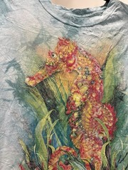 The Mountain Adventure Aquarium Seahorse Blue Cotton Crew Neck T-Shirt L