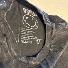 Official Nirvana Serve The Servants Band T-Shirt Size Medium