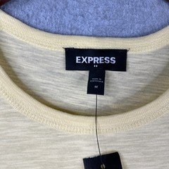 Express Yellow T Shirt Lightweight Mens Medium Casual NEW NWT
