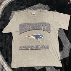 Vintage 90’s New England Patriots Shirt Single Stitch Men’s Large Tom Brady NFL