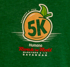 NWT Savannah Rock N Roll Marathon 5K Mens Lightweight Hoodie TShirt Long Sleeve