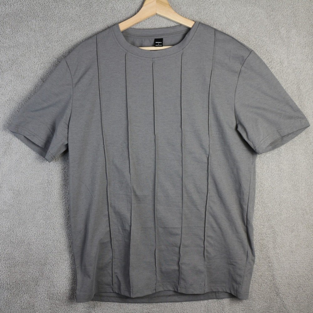Manfinity T-Shirt Men’s Size Large Grey Pintuck Pleated Hypnotize Short Sleeve