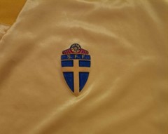 Vintage 90s Adidas Equipment Sweden Football Jersey Size XL Polyester Yellow