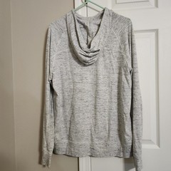 American Eagle Mens Flex hooded long sleeve tee, Heather Gray, Hand Pocket, Sz M