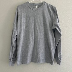 American Apparel Long Sleeve T-Shirt Mens Medium Grey Crew Neck Basic Cotton