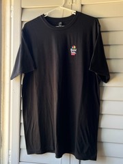 Vintage Round Table Pizza Embroidered Logo Pizza Lover Black Shirt – Size L