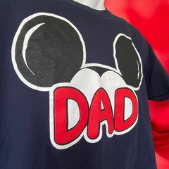 Disney Dad Navy Blue Red Graphic T-shirt Mickey Mouse Vacation Cotton Size M