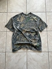 Vintage 90s Jerzees Outdoors Realtree All-Over Print Camo Pocket T-Shirt