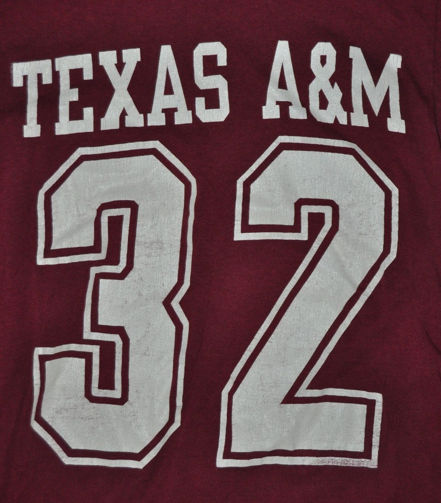 t-shirt medium texas a&m university aggies football #32 19 inches pit to pit