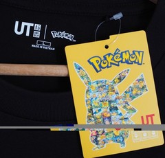 Pokemon Trading Card Game Pikachu Uniqlo T Shirt Size Large USA Seller