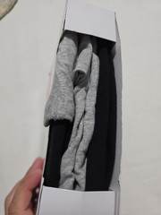 Hanes Men’s Stretch 2 Black & 1 Gray T-Shirts, 3 Pack, Size Small New