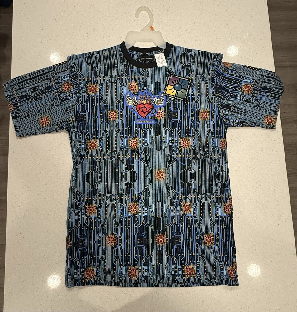 No Boundaries Cyber Nation Shirt Size Medium Vintage Y2K NWT Circuitry