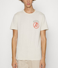 NWT Gap Men’s Disney Marvel Avengers Cotton Graphic T-Shirt Tee, size Large