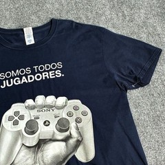 Vintage Sony PlayStation Somos Todos Jugadores Graphic T-Shirt