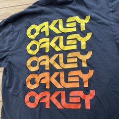 OAKLEY T Shirt Men M Black Orange Yellow Spellout Grunge Custom Sports Tee 38″
