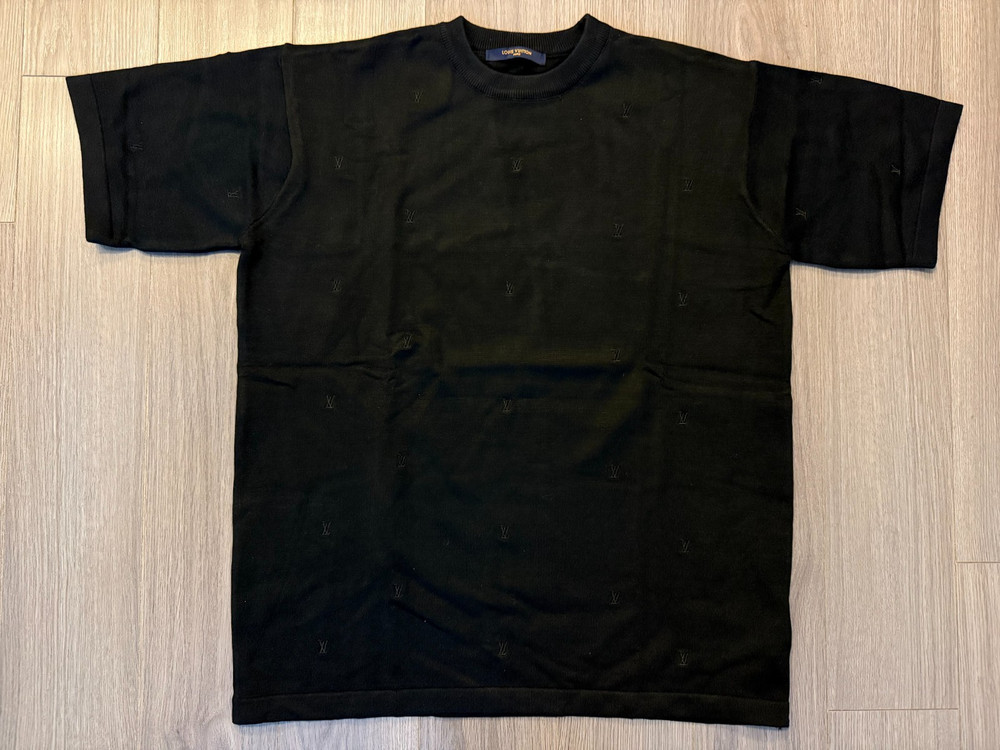 Louis Vuitton Blason Embroidered Short-Sleeved Crewneck shirt black sz L