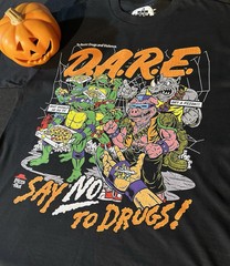 TMNT D.A.R.E. Halloween T-Shirt Vintage Design