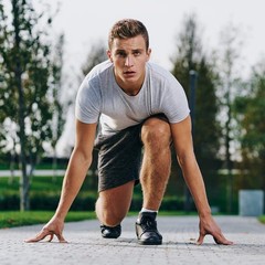 Workout Shirts for Men Short Sleeve Quick Dry Athletic Gym Active T Shirt Moi…