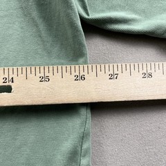 Duluth Trading Co T-Shirt Mens XL Green Relaxed Fit Longtail Blank Distressed