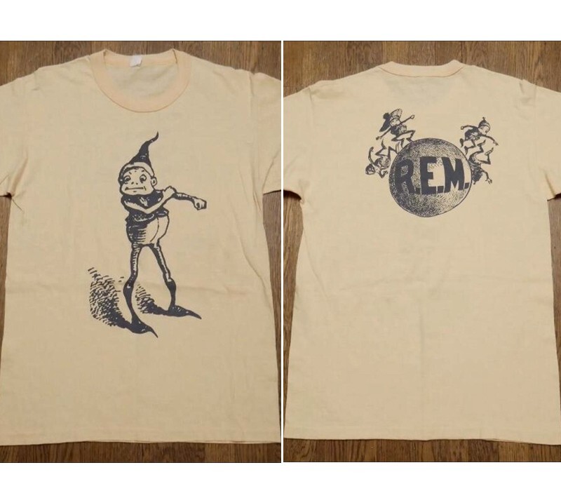 80s R.E.M T-Shirt Alt. Rock Elf Artwork Elves Album sand tee classic