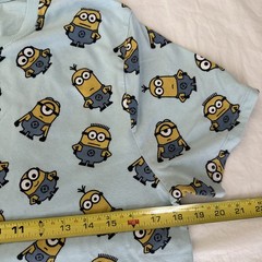 Illumination Presents MINIONS All Over Print T-Shirt Size Size M Despicable Me