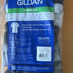 Gildan Men’s Size Small Tag-Free V-Neck T-Shirts. 5-Pack. Multicolor. NWT.