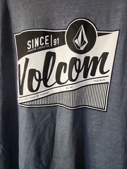 VOLCOM Stone Skate Surf Snow Logo Tee Shirt Men Large New Excellent B15 Beach