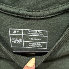 JLY Jesus Loves You Graphic Print Dark Green/ Pink Cotton T-Shirt Small