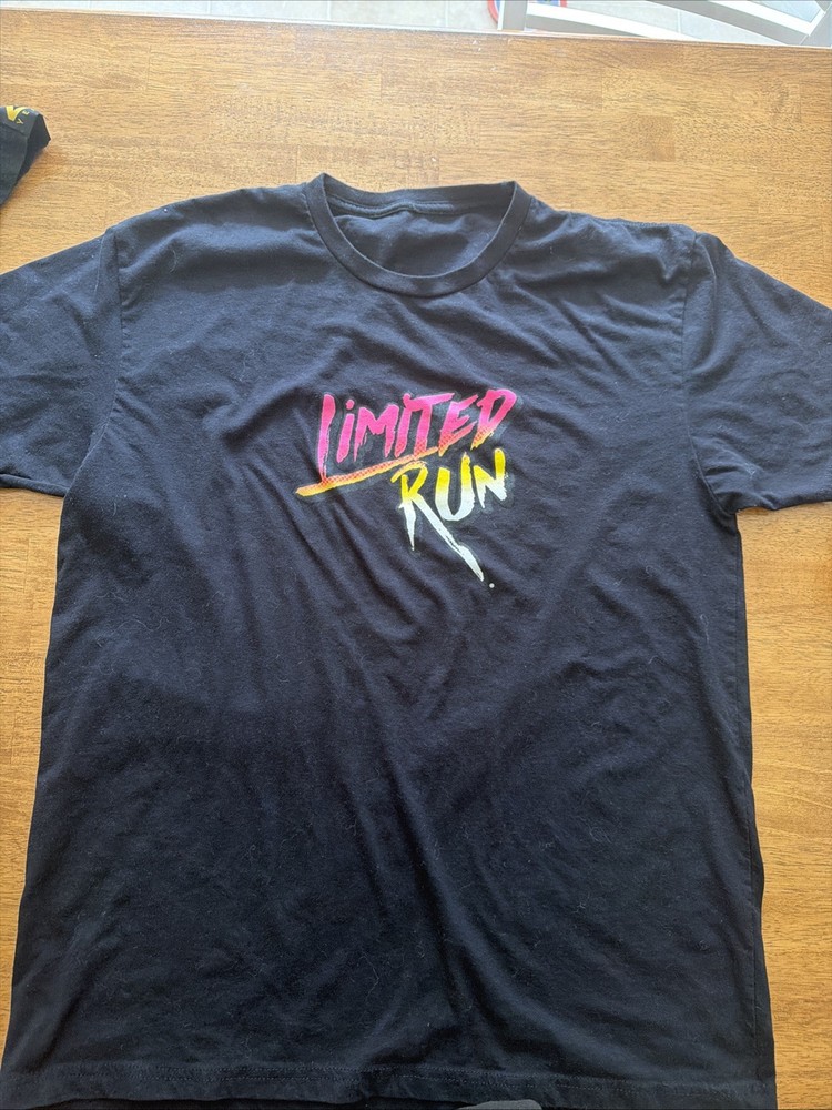 Limited Run Video Games T Shirt Large Large