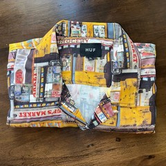 HUF S/S Button Down Vacation Shirt Bodega/Corner Store Print Men’s Size X-Large